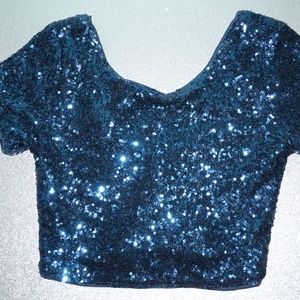 Forever 21 M navy sequin crop top